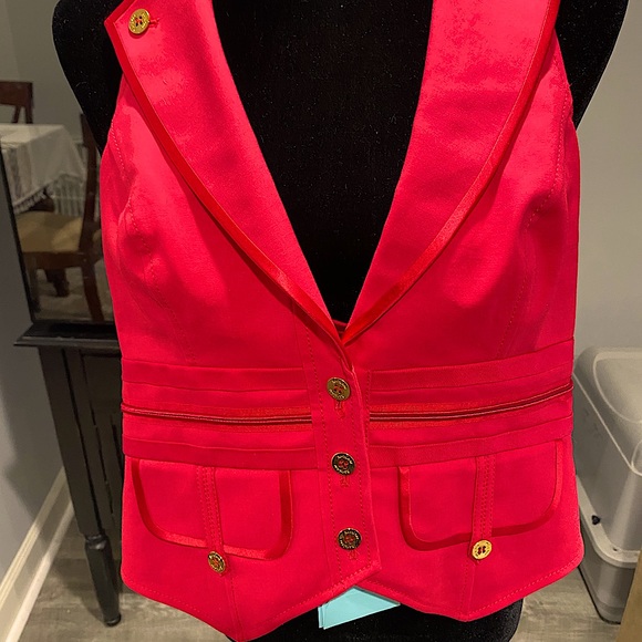 Marciano Other - Marciano halter vest top. Tango Red with gold accents. Size 2